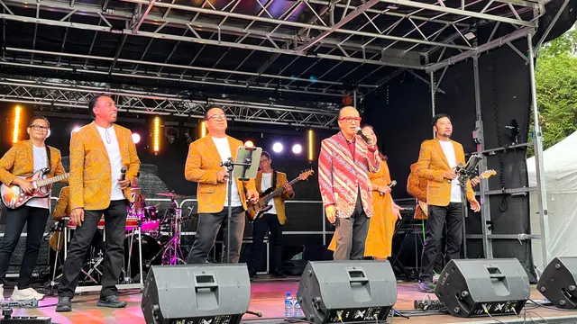 Tantowi Yahya dan Thomshell Band merampungkan misi diplomasi budayaLewat Konser "Strings of Equator - musical journey to Indonesia". (ist)