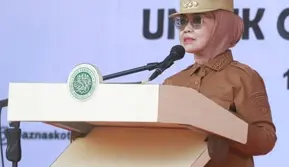 Wali Kota Bontang Neni Moerniaeni.