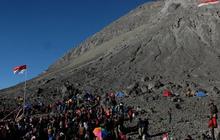 Cegah kecelakaan pendakian, Gunung Merapi dipasangi CCTV