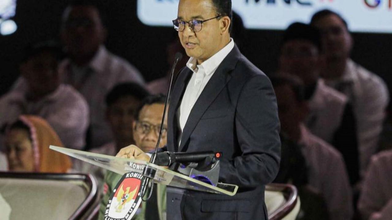 VIDEO: Ditantang Ganjar Tak Takut, Anies Lugas Depan Prabowo Beri Nilai Kemhan 11 dari 100