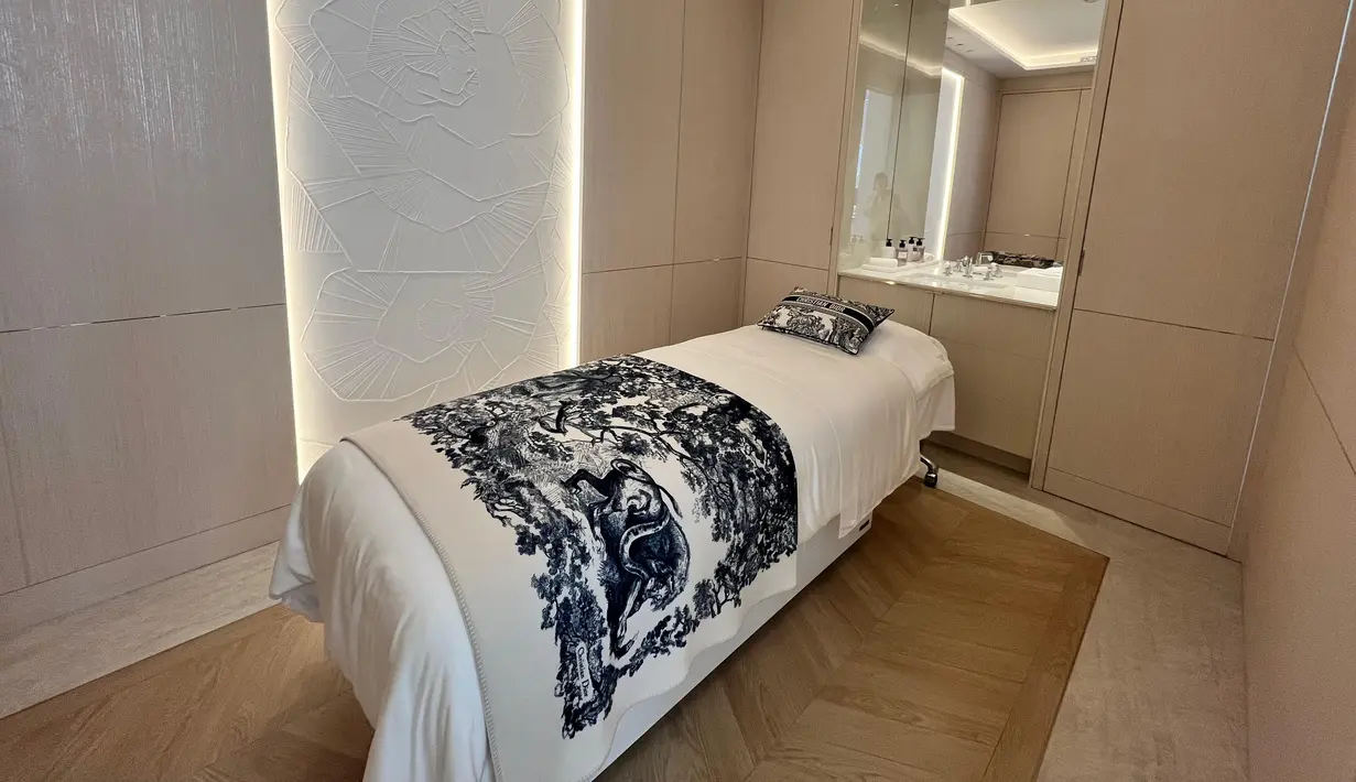 Dalam Dior Beauty Boutique Plaza Indonesia, tersedia juga Dior La Suite. Sebuah cabin untuk facial service yang nyaman dan tenang. / Foto dok: Fimela.