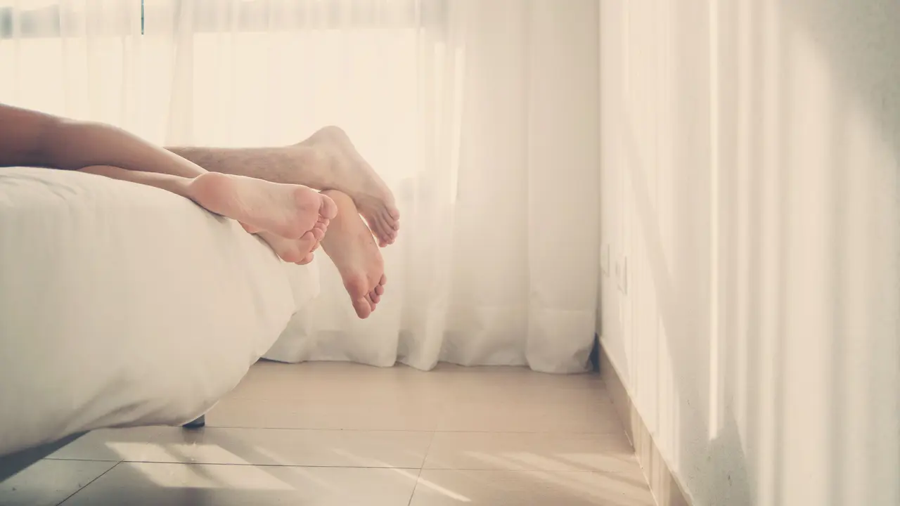 4 Pose Yoga Agar Selalu Bergairah di Atas Ranjang