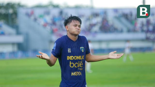 Hokky Caraka - Persita Vs Persik di BRI Super League 2025/2026