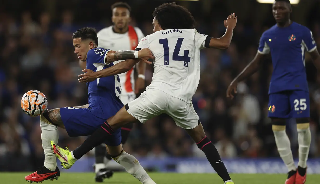 <p>Raihan tiga poin ini sementara mengatrol Chelsea ke posisi 8 klasemen sementara. (AP Photo/Ian Walton)</p>