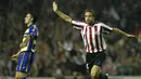 Carlos Gurpegui. Ia dinyatakan positif menggunakan steroid nandrolone saat berseragam Athletic Bilbao pada musim 2002/2003, tepatnya pada 1 September 2002 usai kalah 2-4 dari Real Sociedad di Liga Spanyol. Ia dijatuhi hukuman selama 2 tahun. (Foto: AFP/Rafa Rivas)