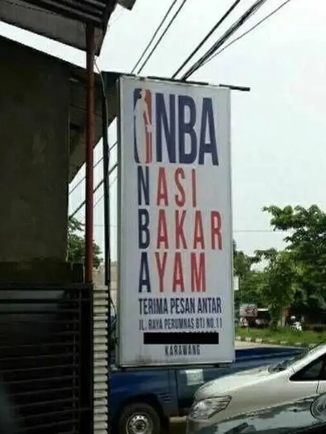8 Potret Lucu Tempat Jualan Ayam Bakar, Tulisannya Kocak