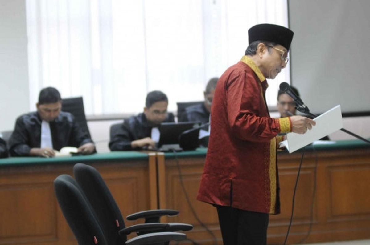 Waryono Karno bacakan nota pembelaan atas tuntutan JPU