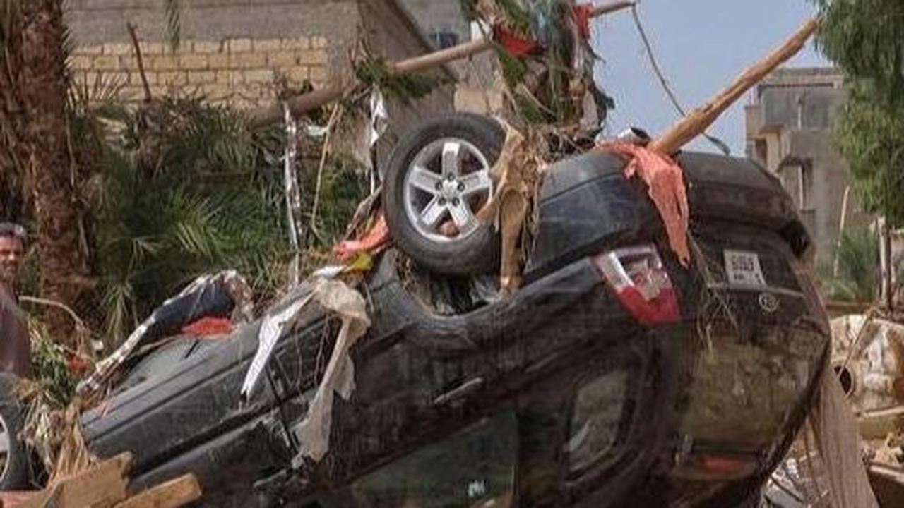 FOTO: Porak-Poranda Libya Setelah Terjangan Badai Daniel Mengerikan, Mobil-Mobil hingga Mayat-Mayat Bergelimpangan di Jalan