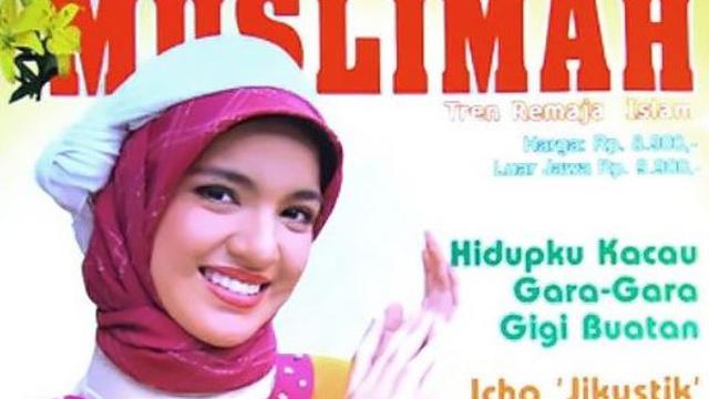 6 Potret Nia Ramadhani saat Jadi Model Majalah Jadul, Bikin Pangling