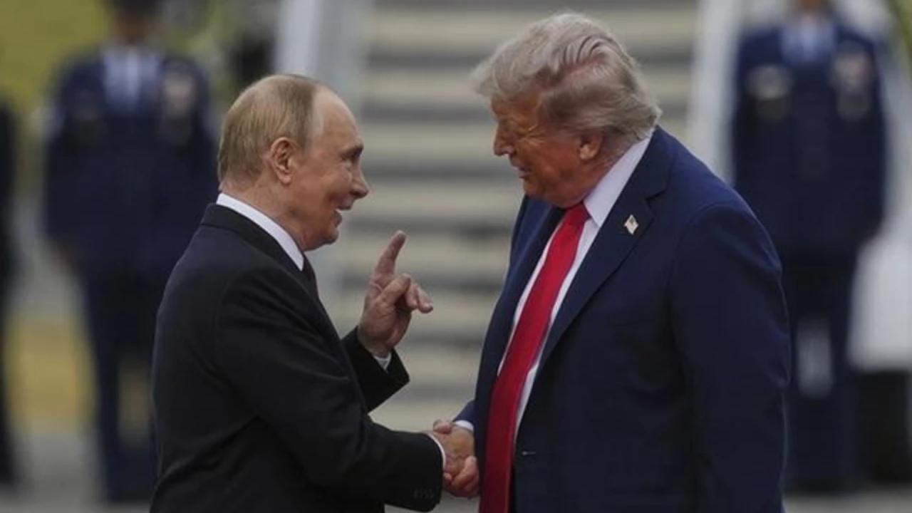 Trump Buka Keran Beli Minyak dari Rusia, Bagaimana Sikap Indonesia?