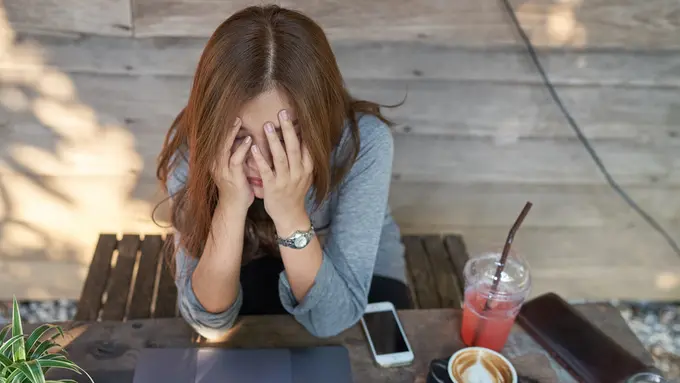 perempuan bad mood