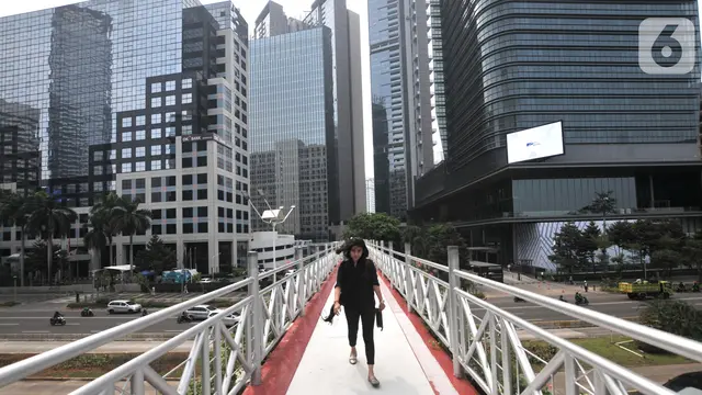 JPO Sudirman Tanpa Atap