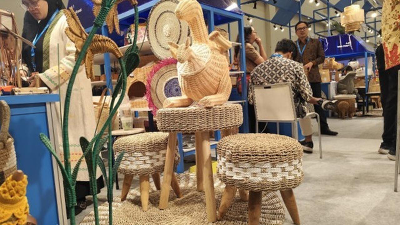 UMKM Handicraft Asal Kebumen Sukses Gaungkan Produk Alam Indonesia di Dunia