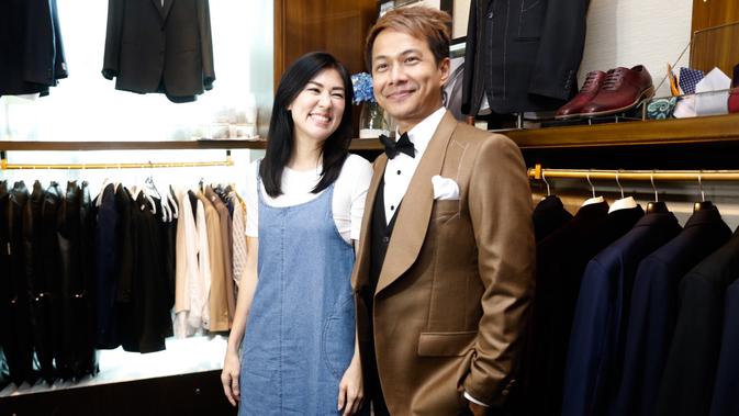 Delon Siapkan Empat Jas untuk Pernikahannya dengan Aida 