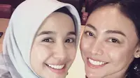 Laudya Cynthia Bella dan Whulandary Herman [foto: instagram.com/whulandary]