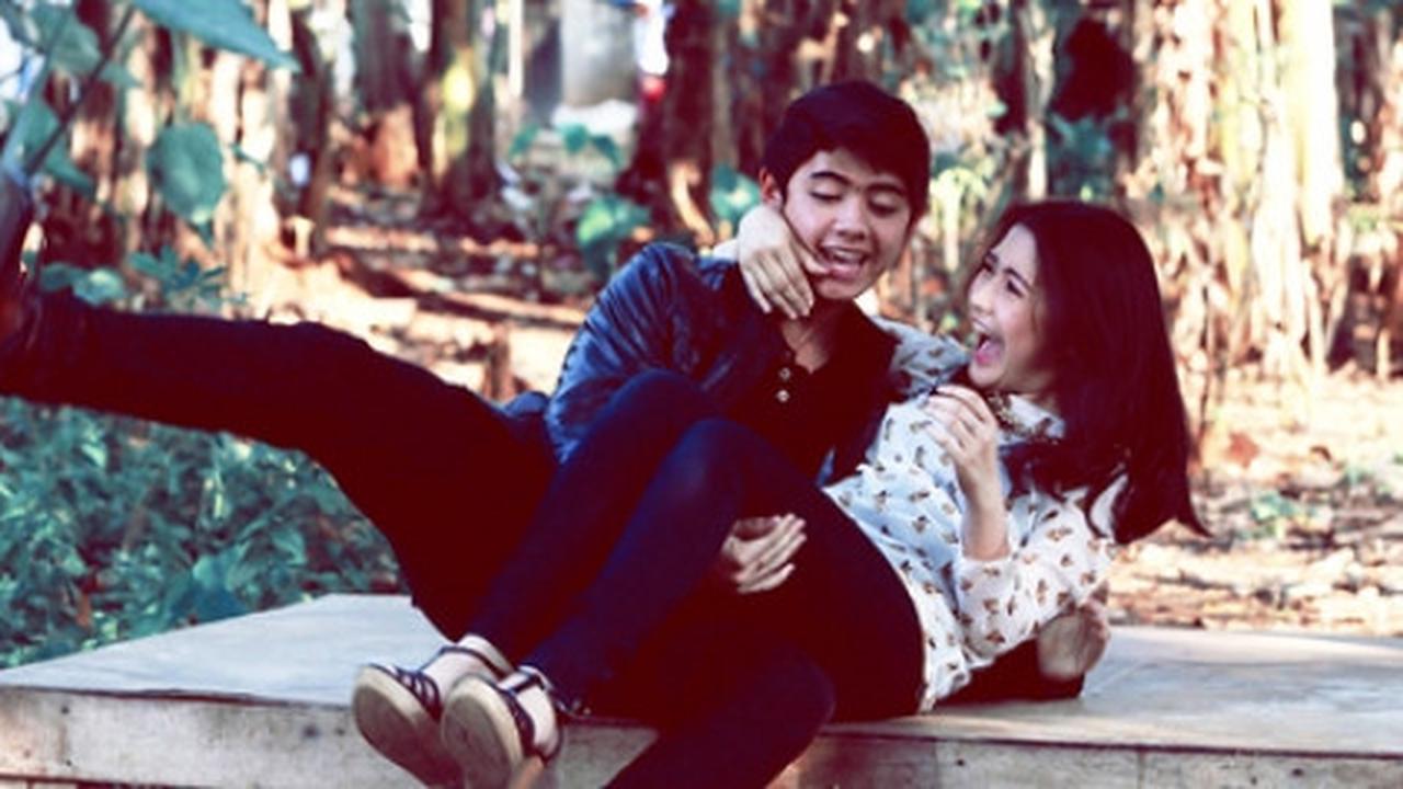 Haters sebut Prilly sudah 'diapa-apain' oleh Aliando Syarief