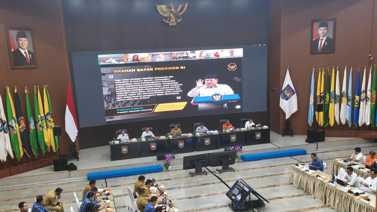 Menteri Prabowo Rapatkan Barisan, Bahas Persiapan Pengamanan Libur Nataru dan Prediksi Harga Pangan Naik