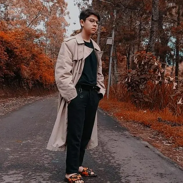 Beranjak Dewasa, Ini 6 Potret Terbaru Baim Mantan Artis Cilik