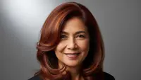 Warna Rambut Apa yang Cocok untuk Wanita Usia 60 Tahun? Ini 8 Rekomendasinya