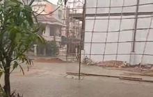 Tangis Langit di Tengah Kabut Asap Pontianak