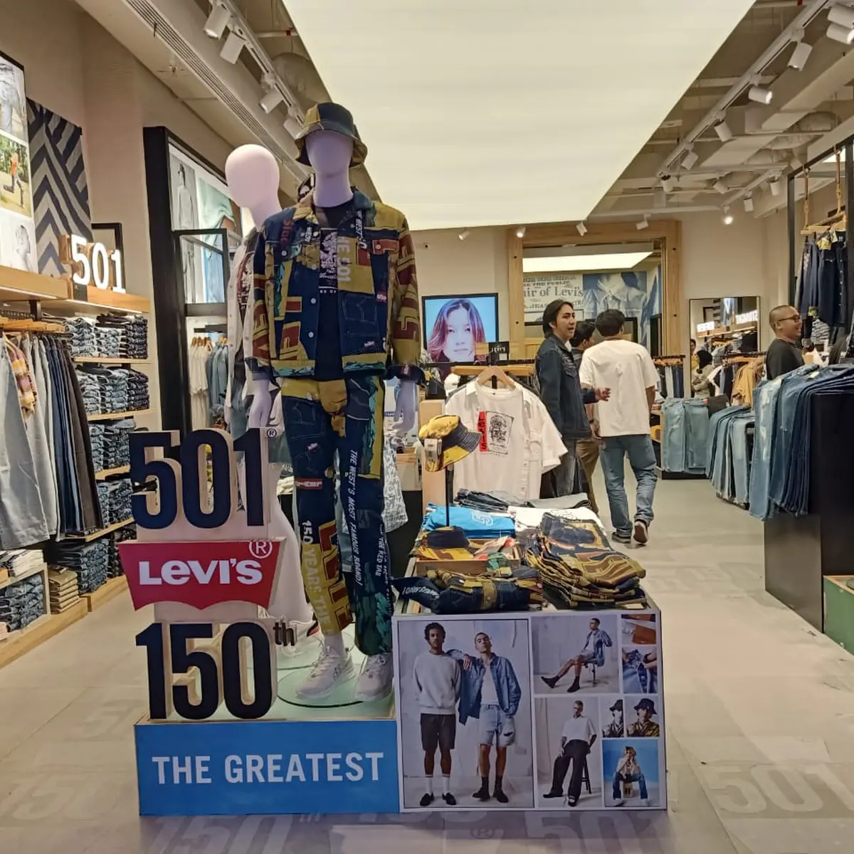 Levis hartono best sale mall