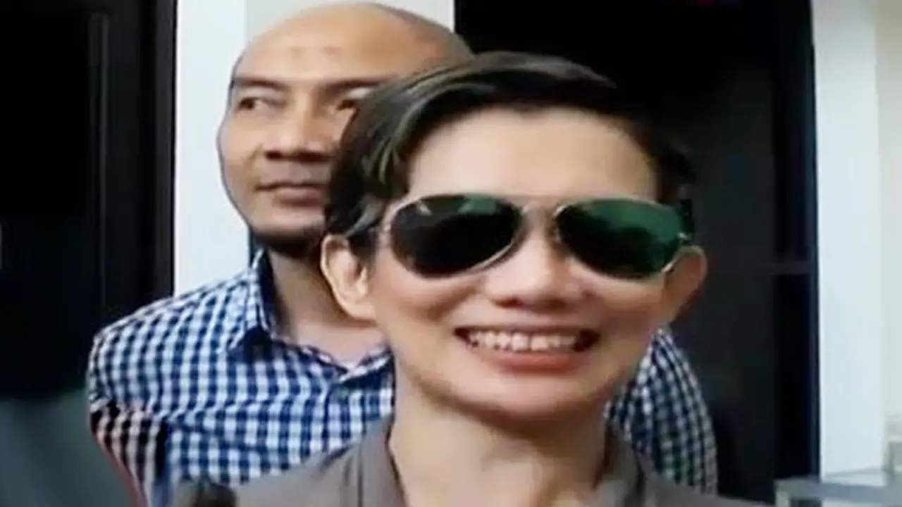 Reza Artamevia