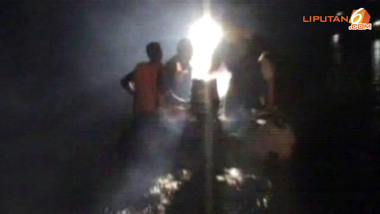 perahu-pln-tenggelam-140226a.jpg