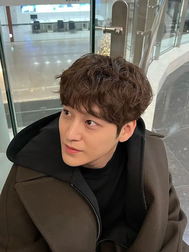 Aktor Kim Bum. (Foto: Instagram/k.kbeom)