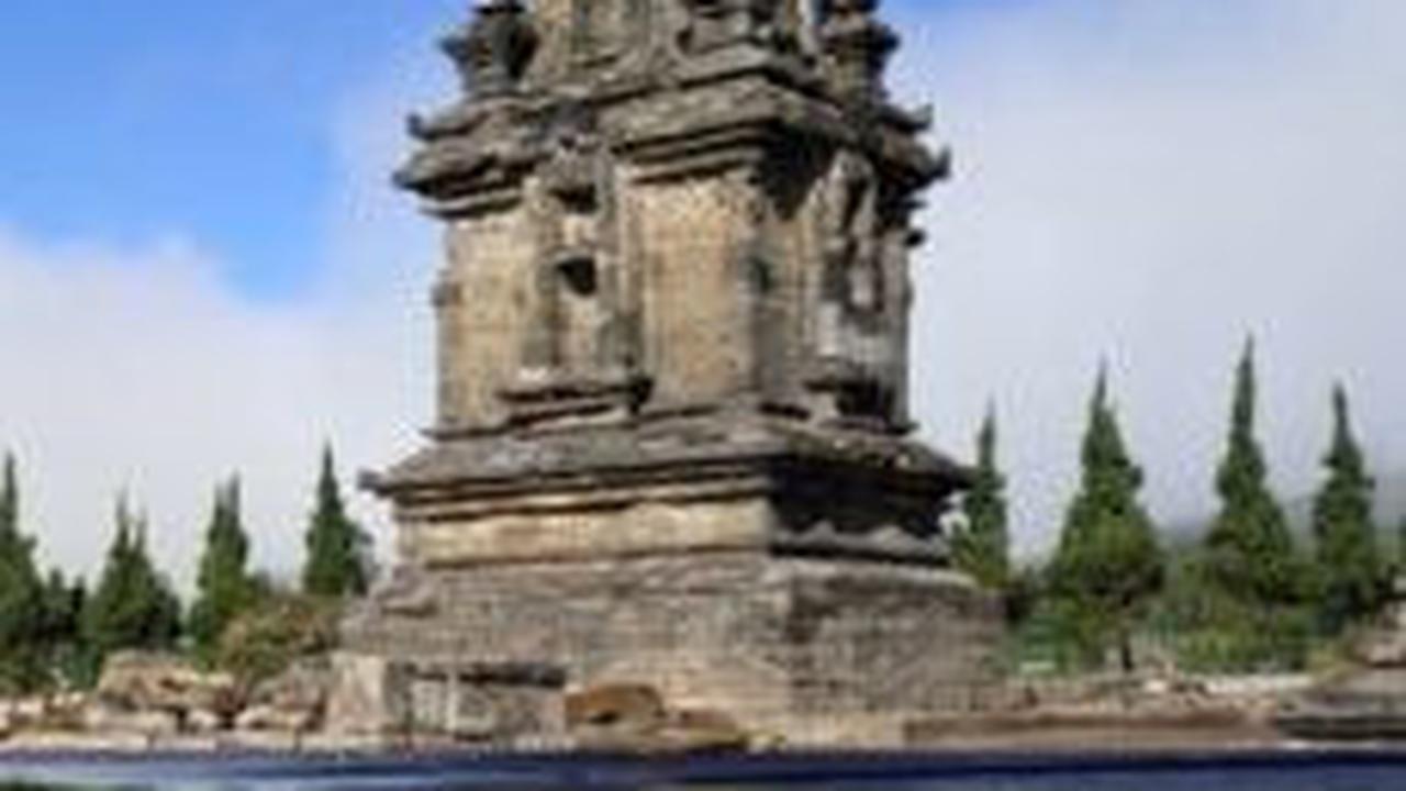10 Wisata Dieng yang Wajib Dikunjungi saat Datang ke Negeri Atas Awan