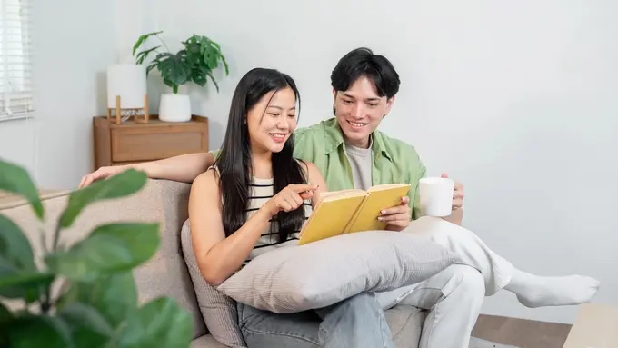 couple desember meski tidak selalu romantis