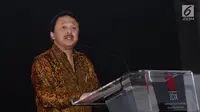 Direktur Utama PT Bursa Efek Indonesia (BEI) Tito Sulistio menyampaikan pidato pada malam apresiasi di Gedung BEI Jakarta, Selasa (18/7). Apresiasi diberikan untuk komisioner OJK 2012-2017 yang mengakhiri masa tugasnya. (Liputan6.com/Helmi Fithriansyah)