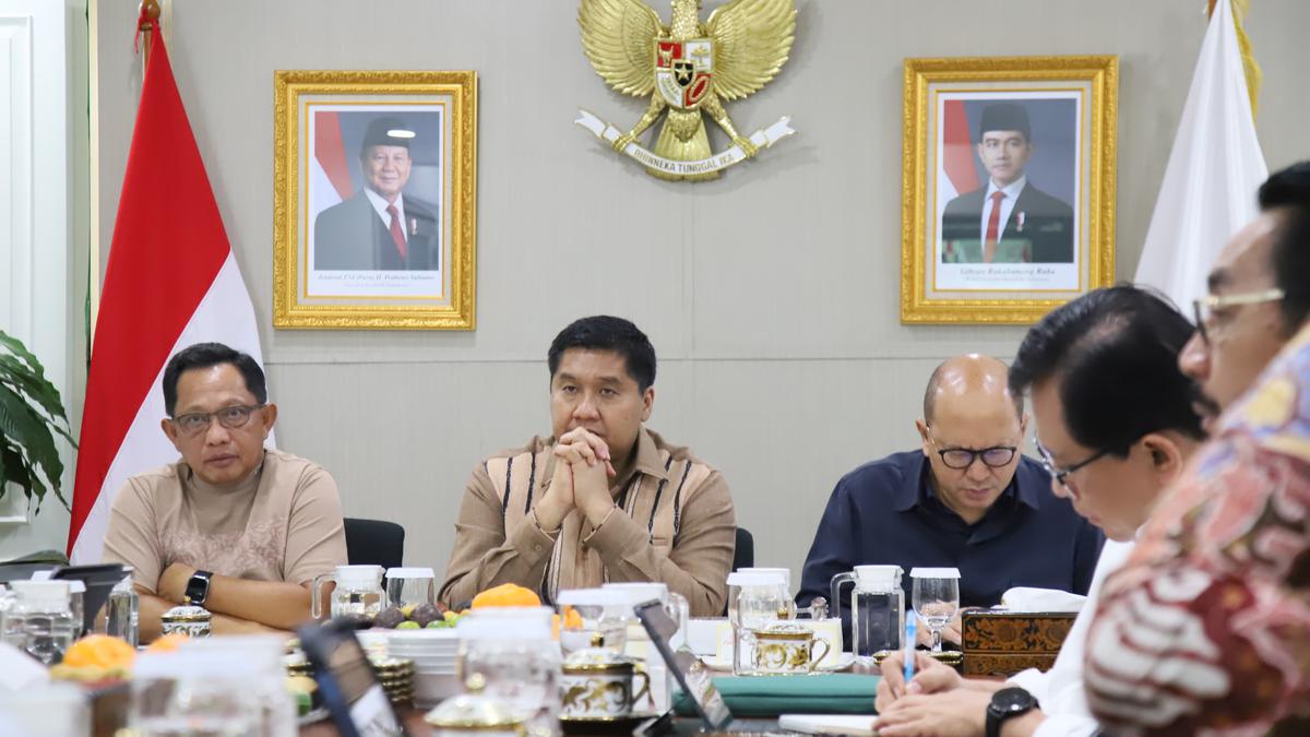 Mendagri Minta Pemda Percepat Pendataan Rumah Warga Terdampak Bencana di Sumatera