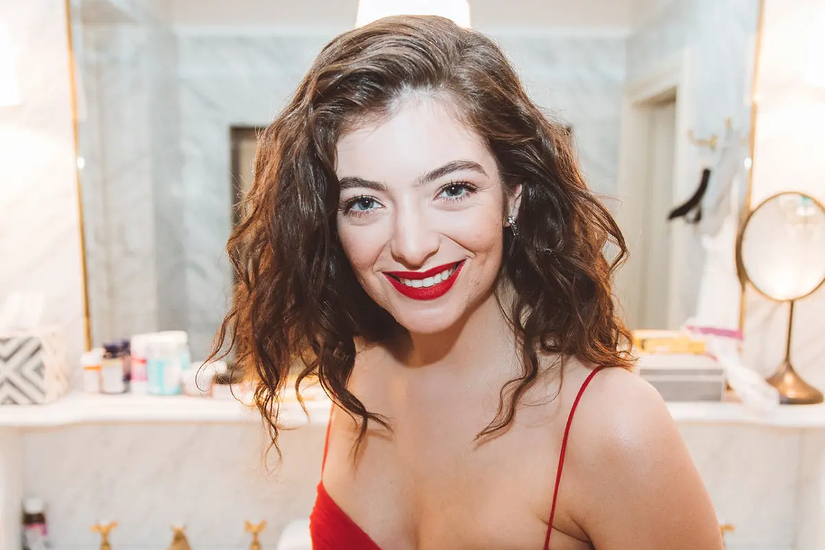 [Bintang] Lorde