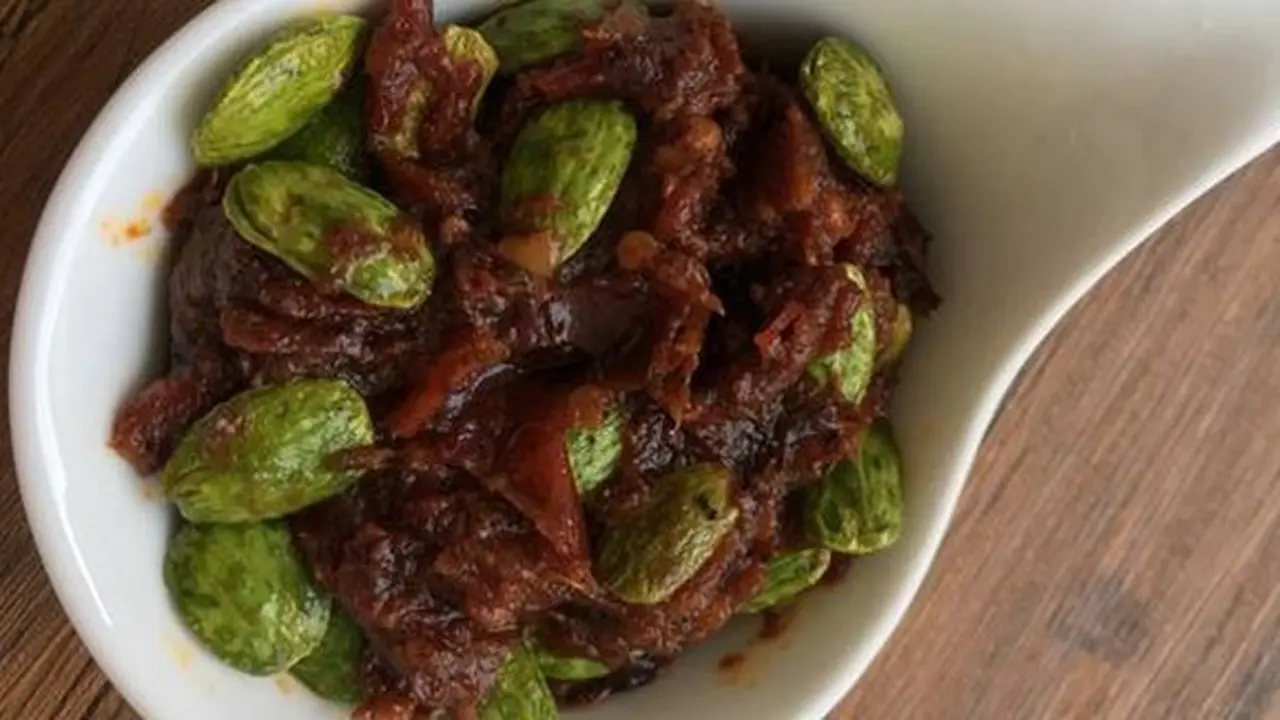 Sambal bajak pete./Copyright cookpad.com/erna
