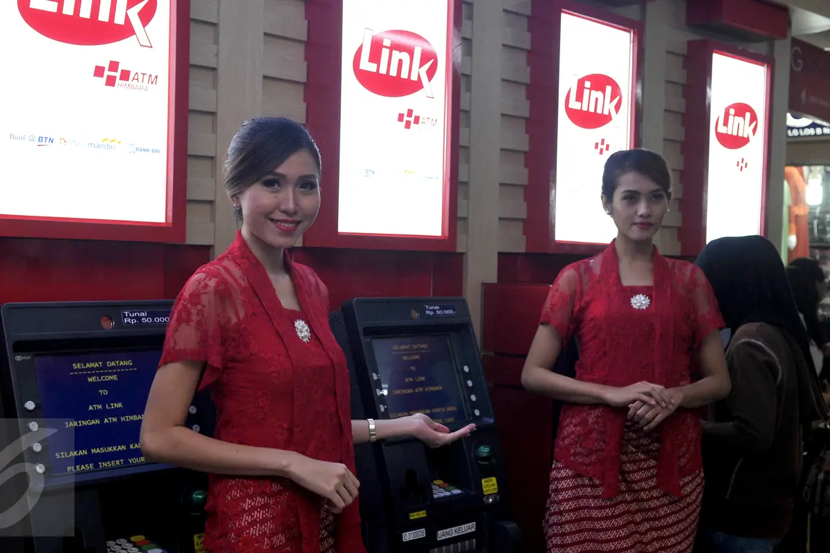 20151221-BUMN Perbankan Resmi Luncurkan ATM Himbara-Jakarta