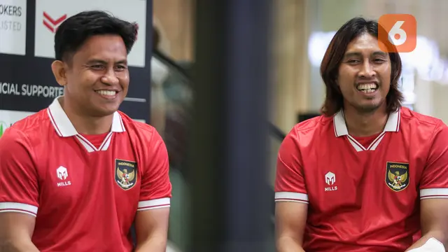 Foto: Mendarat di Indonesia, Ini Penampakan Trofi Piala AFF 2022
