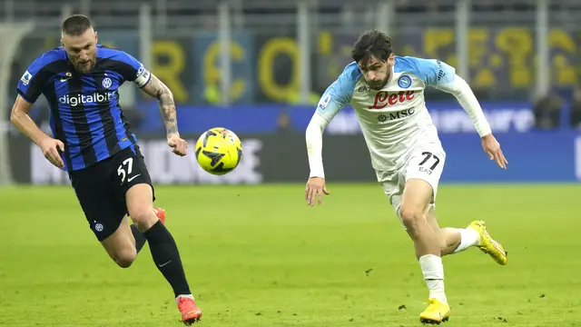 Taklukkan Napoli, Inter Milan Naik ke Posisi Empat Liga Italia
