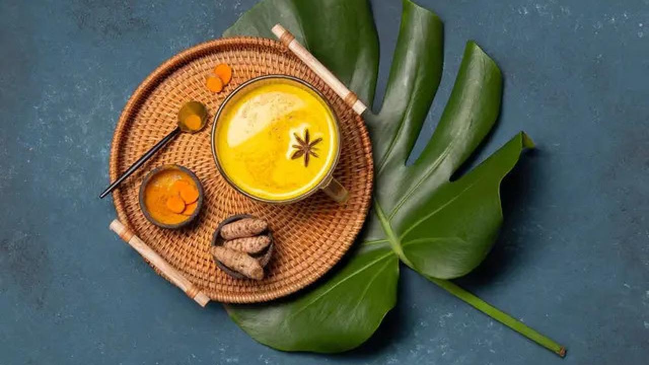 Rahasia Sehat Alami, Cara Membuat Jamu Kunyit untuk Menurunkan Kolesterol