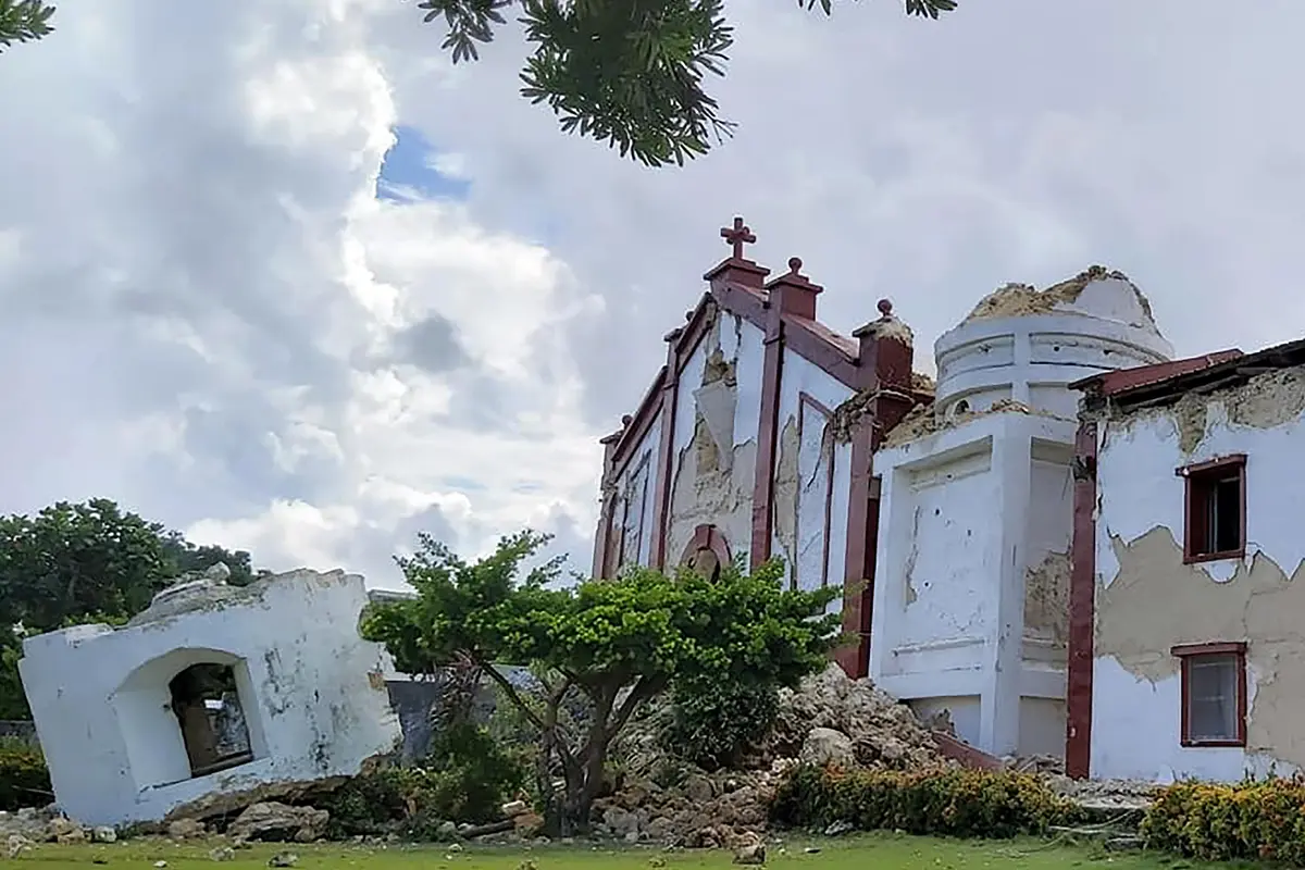 Penampakan Kerusakan Akibat Gempa Kembar di Filipina