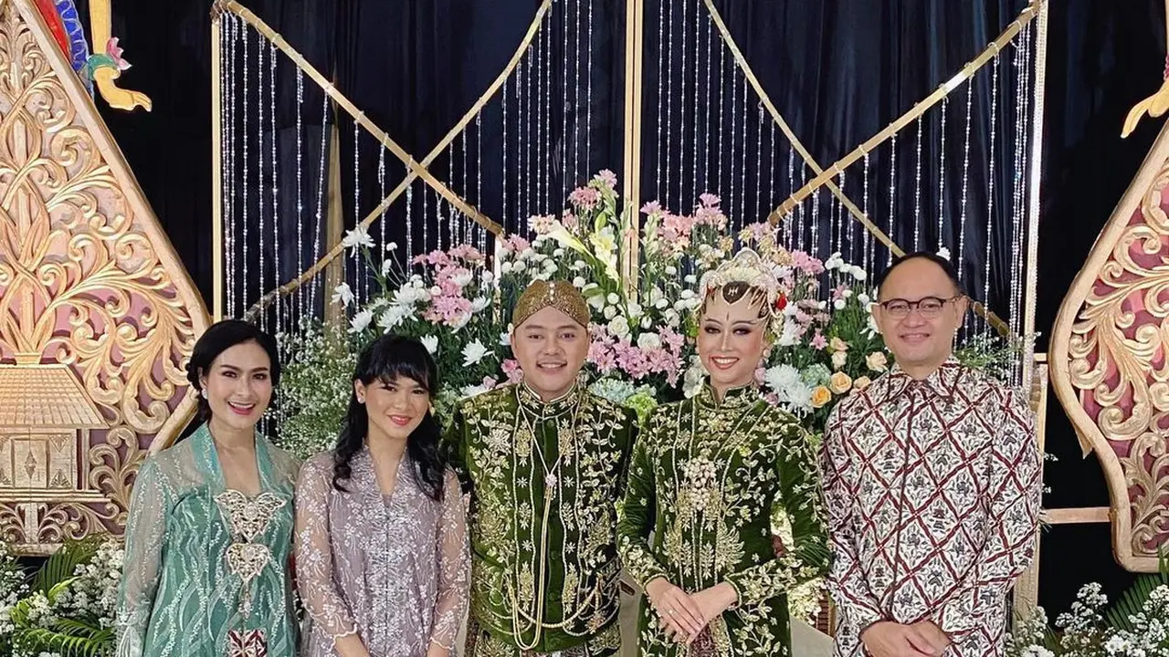 Pesta pernikahan Danang Pradana Dieva dihadiri sejumlah artis