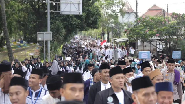 Kirab Hari Santri Nasional 2022 di Kota Tangerang