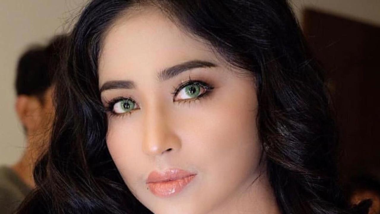 Dewi Perssik. (Foto: Instagram @dewiperssikreal)