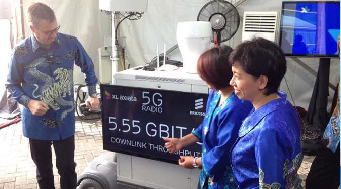 Demo teknologi 5G outdoor di Jakarta, Rabu (12/4/2017). Liputan6.com/ Corry Anestia