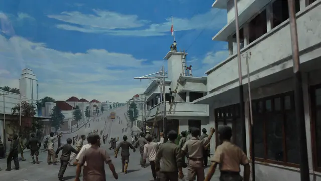 19-9-1945: Aksi Heroik Arek Suroboyo Robek Bendera Belanda di Hotel Yamato Surabaya.