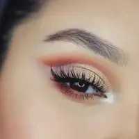 Ilustrasi makeup mata. (Foto: unsplash.com)