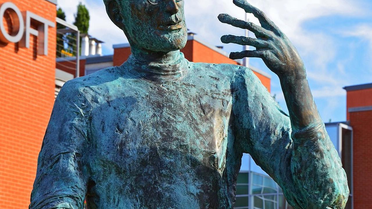 5 Oktober Meninggalnya Pendiri Apple Steve Jobs, Ini perjalanan Karirnya