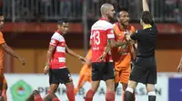 Madura United (MU) vs Borneo FC. (twitter.com/pusamaniaborneo)