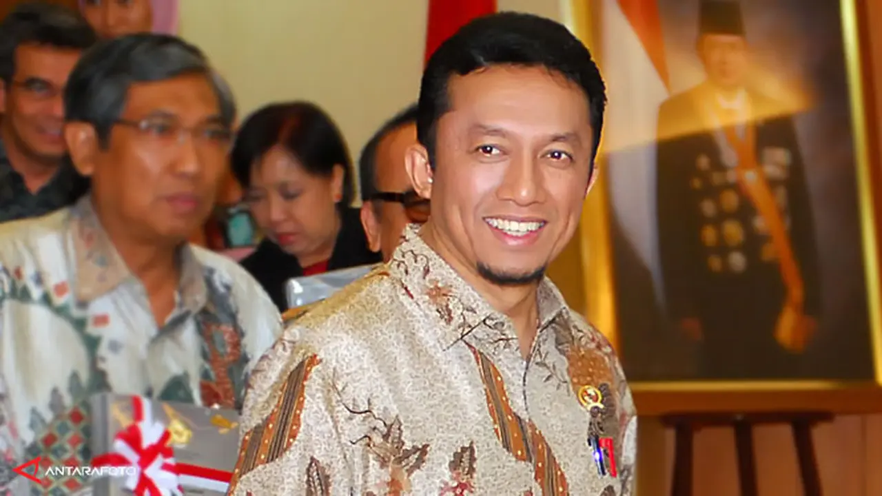 tifatul-sembiring-130715c.jpg