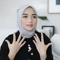 Citra Kirana pernah pernah merasakan pahit getir saat menjalani syuting sinetron. Bahkan, ia pernah dilempar kursi oleh sutradara karena aktingnya tak sesuai dengan yang diharapkan. [Youtube/Fadhilah Intan]