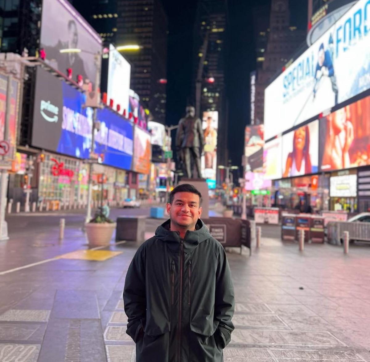Fadil Jaidi Jadi Celebrity Creator of The Year dari TikTok, Dedikasikan Penghargaan untuk Ayahnya